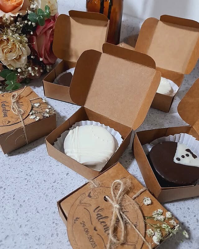 Recuerdos de alfajores para matrimonio